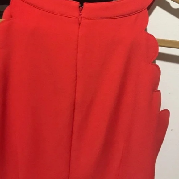 MACYS DRESS - Picture 4 of 5